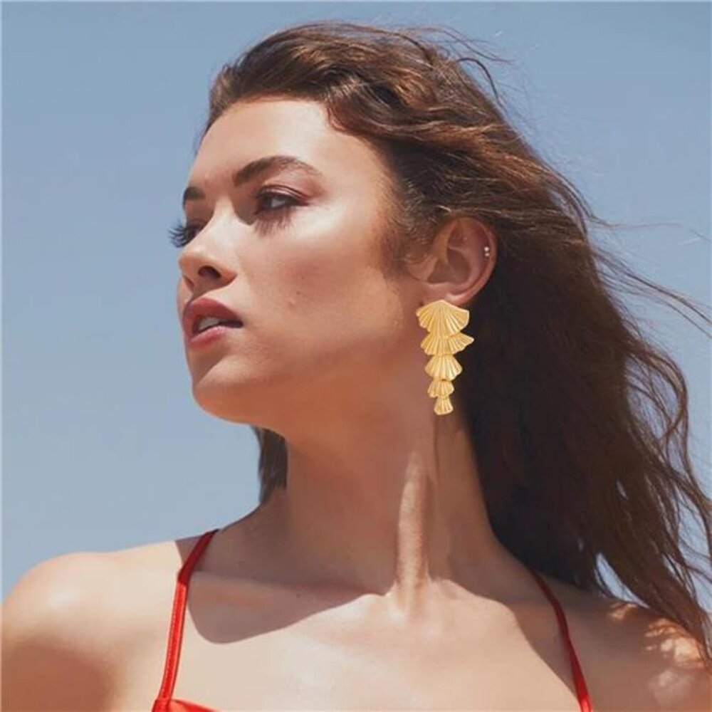 Summer Gold Shell Dangle Earrings Seashell Starfi… - image 2